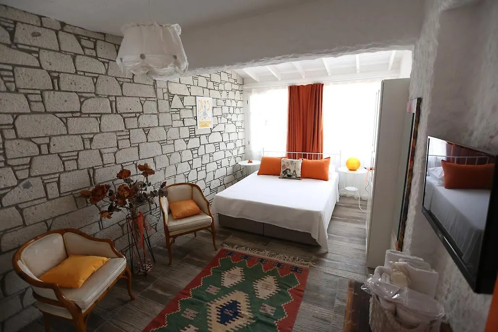 Peroni Hotel Alaçatı Turecko