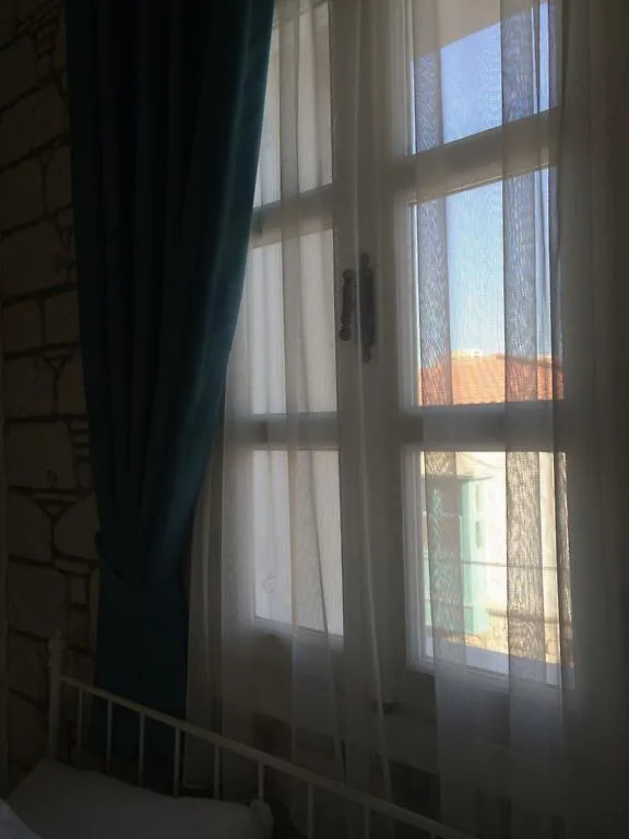 Peroni Hotel Alaçatı Bed & Breakfast
